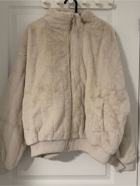 aerie Cream Faux Fur Puffer Jacket